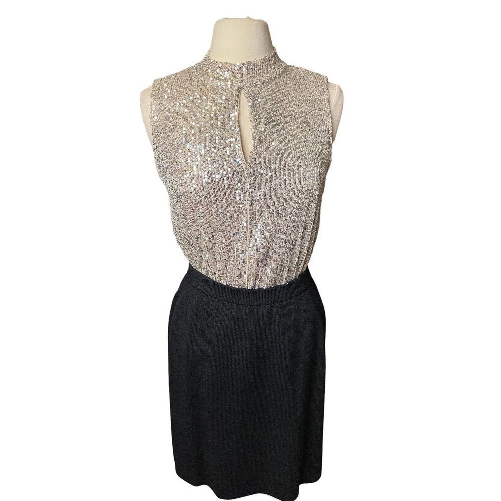 Calvin Klein NEW Silver Sequin Top Keyhole Mock Neck Stretchy Medium Formal